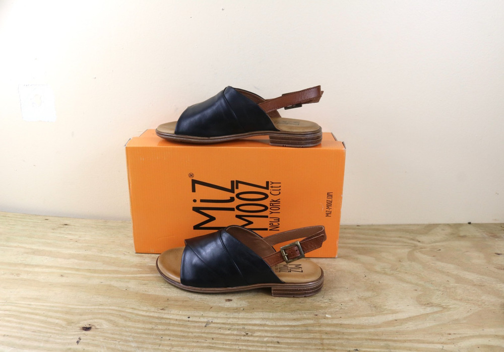 New Miz Mooz Sandals 36 Black Leather Dorothy 5.5 Buckle Shoes